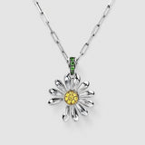 Emerald Daisy Necklace  – Classic Edition